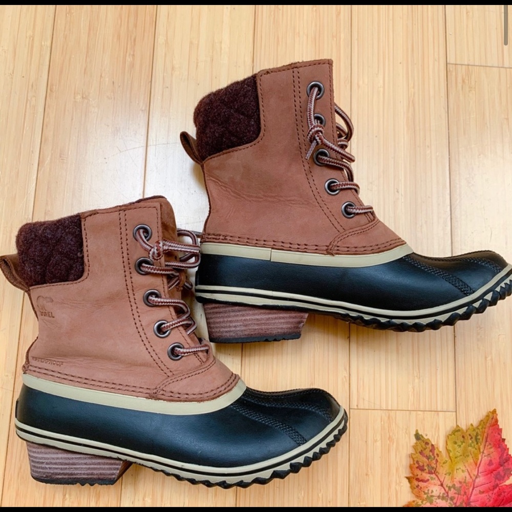 SOREL SLIMPACK lace up tan brown duck boots, 7, 38
